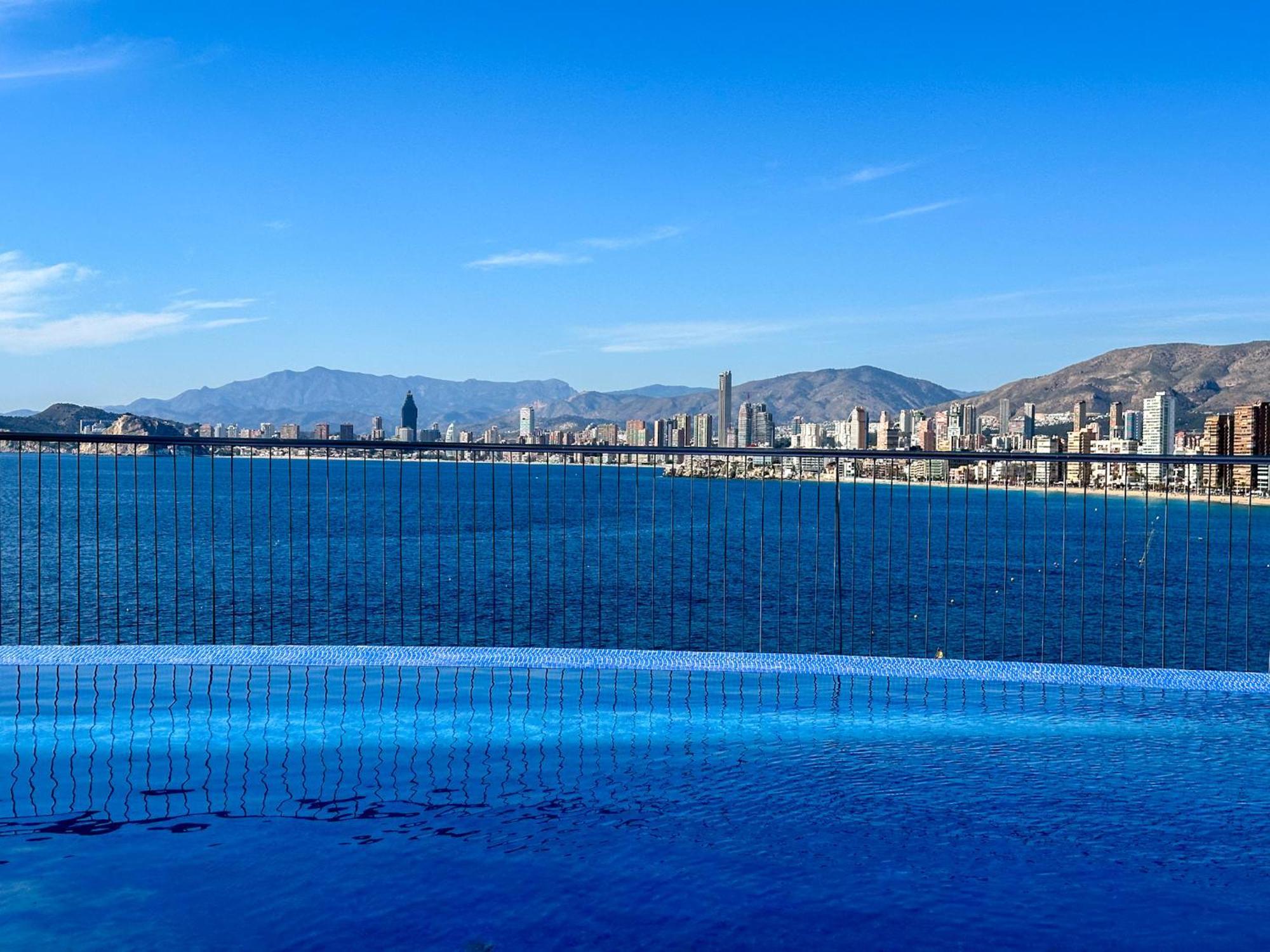 Gemelos 28 Balcon Al Mediterraneo Benidorm Kültér fotó