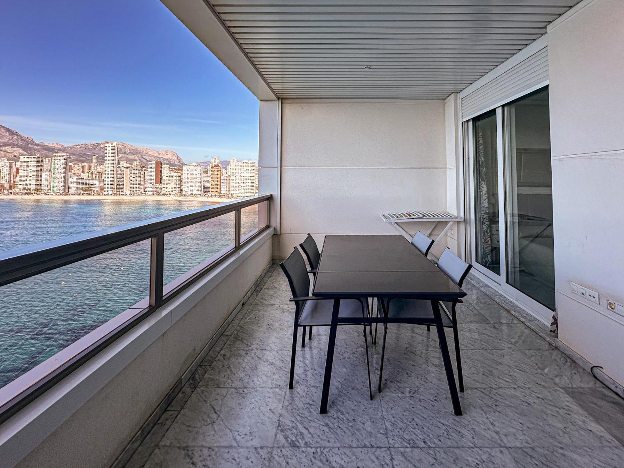Gemelos 28 Balcon Al Mediterraneo Benidorm Kültér fotó